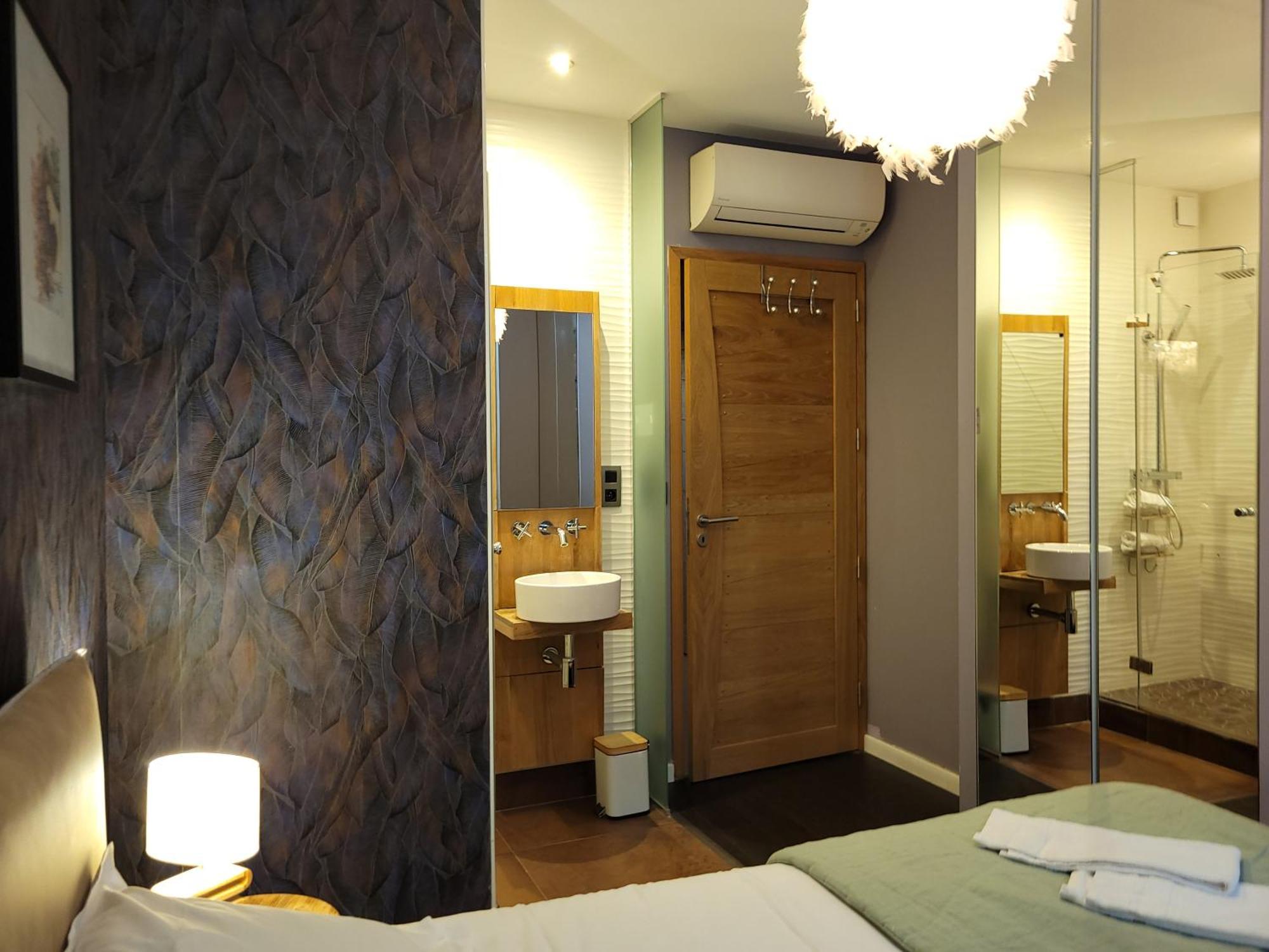 L'Eau Vive Jacuzzi Et Sauna En Vieille Ville 5 Annecy Buitenkant foto